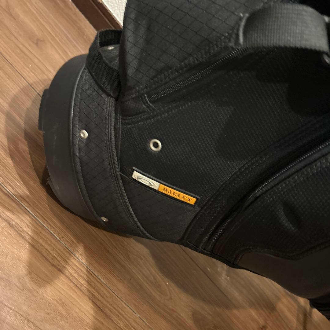 オークリー 黒 スタンド式ゴルフバッグ