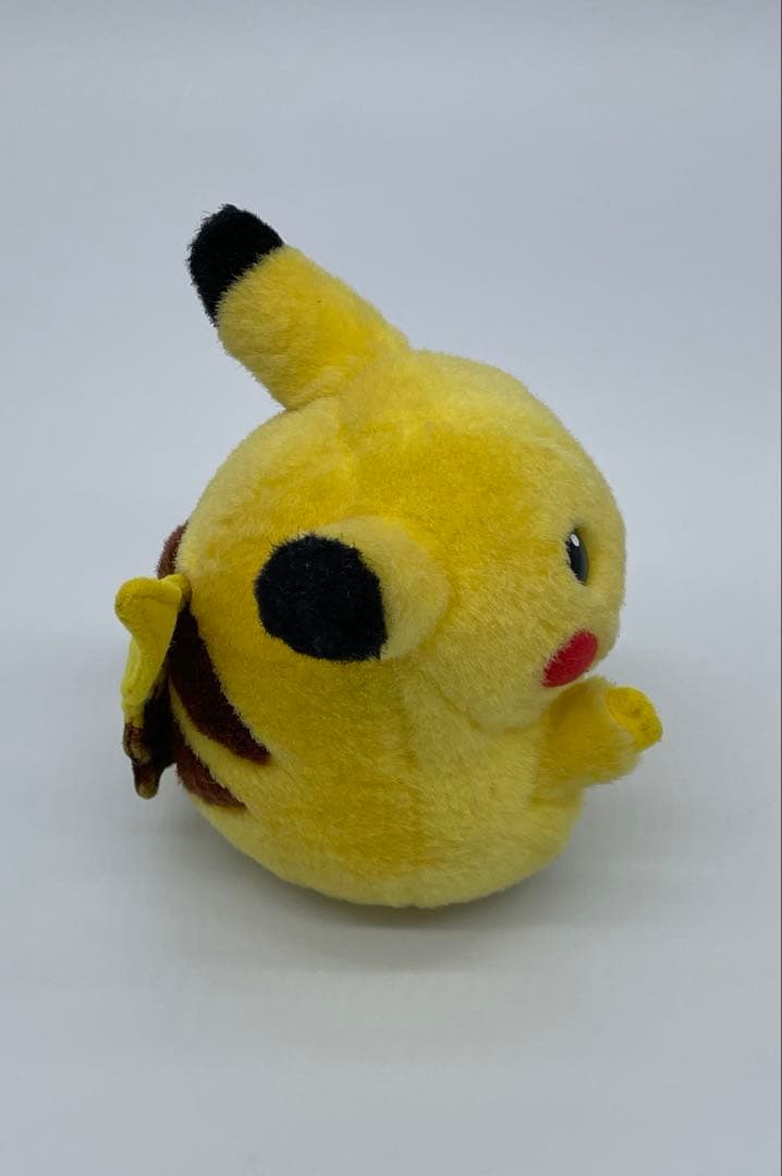初期 ピカチュウ ぬいぐるみ お腹を押すとなく ポケモン TOMY