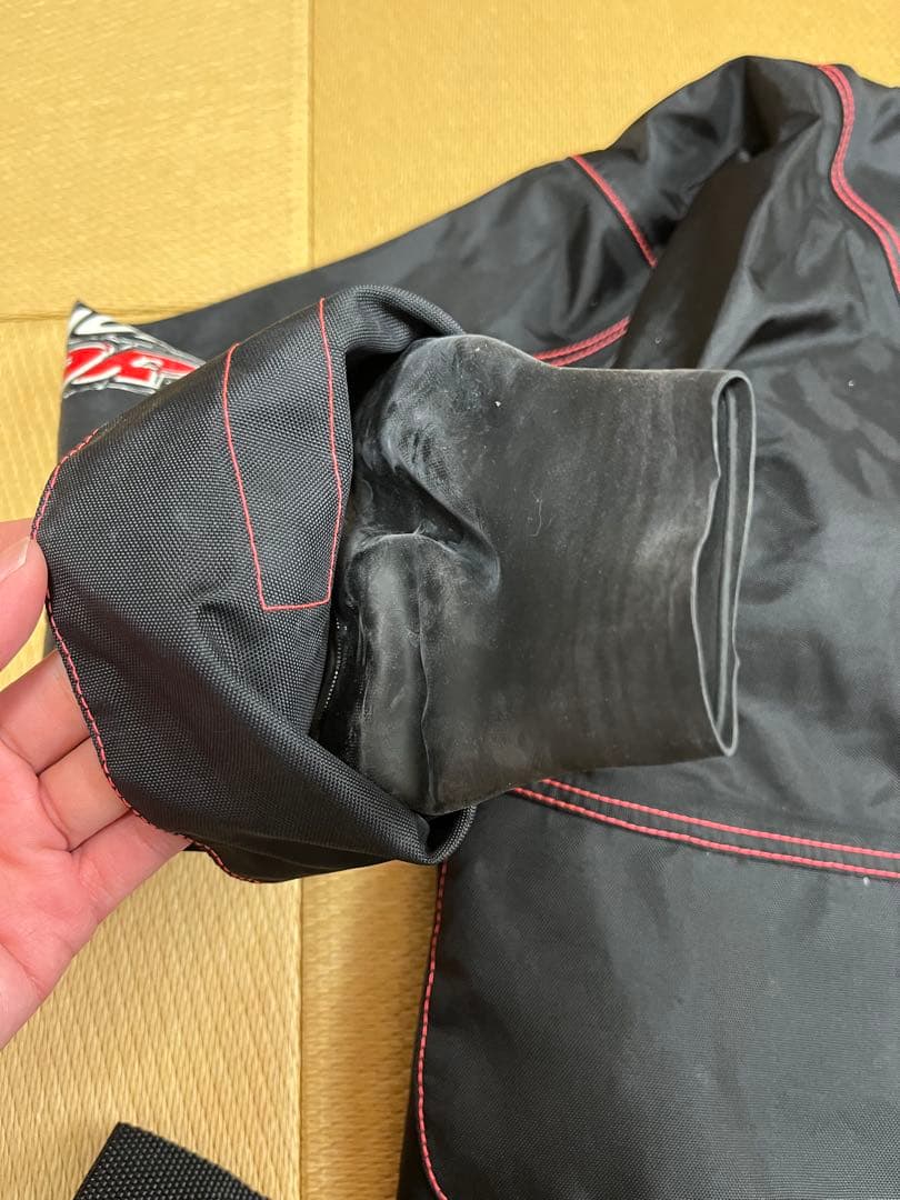 【ほぼ未使用品】モビーズ　ドライスーツ　ソックスタイプ