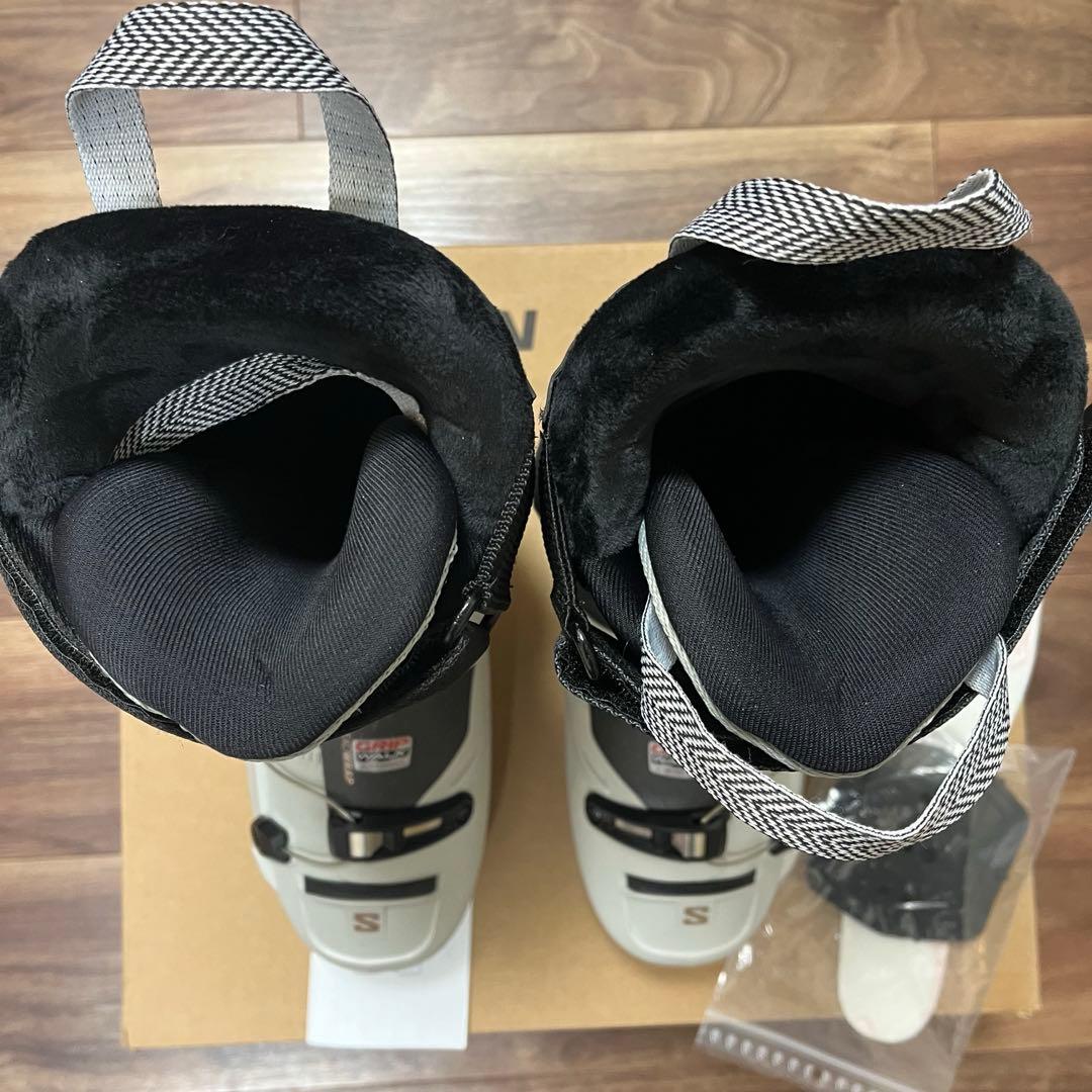 新品 サロモン スキーブーツ S/PRO SUPRA BOA 105 W GW
