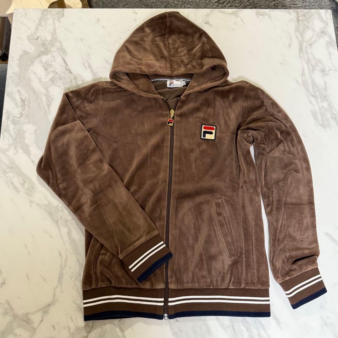 FILA フード付きベロア上下セットMサイズ