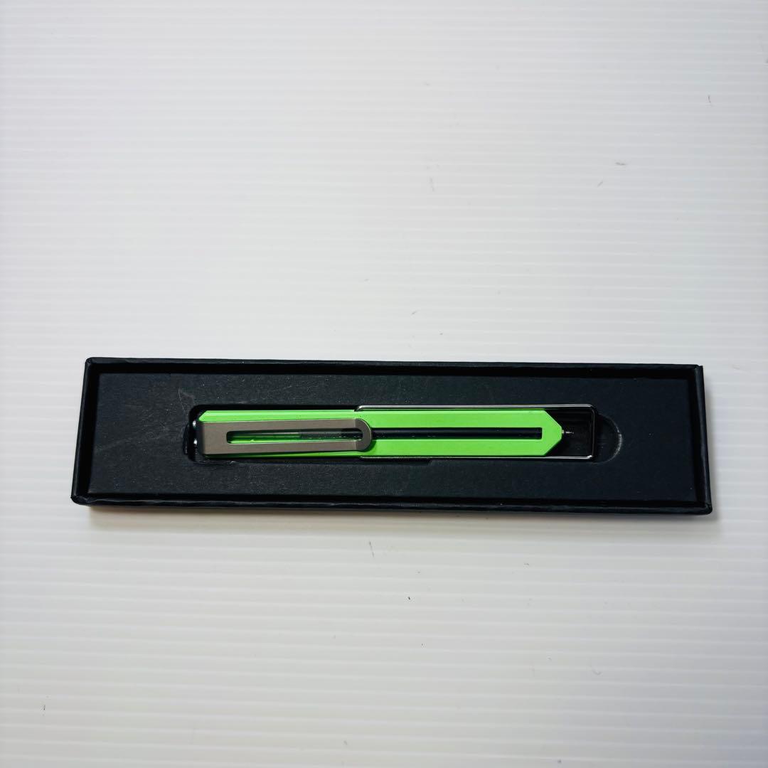 Supreme CWT Type C ペン Green