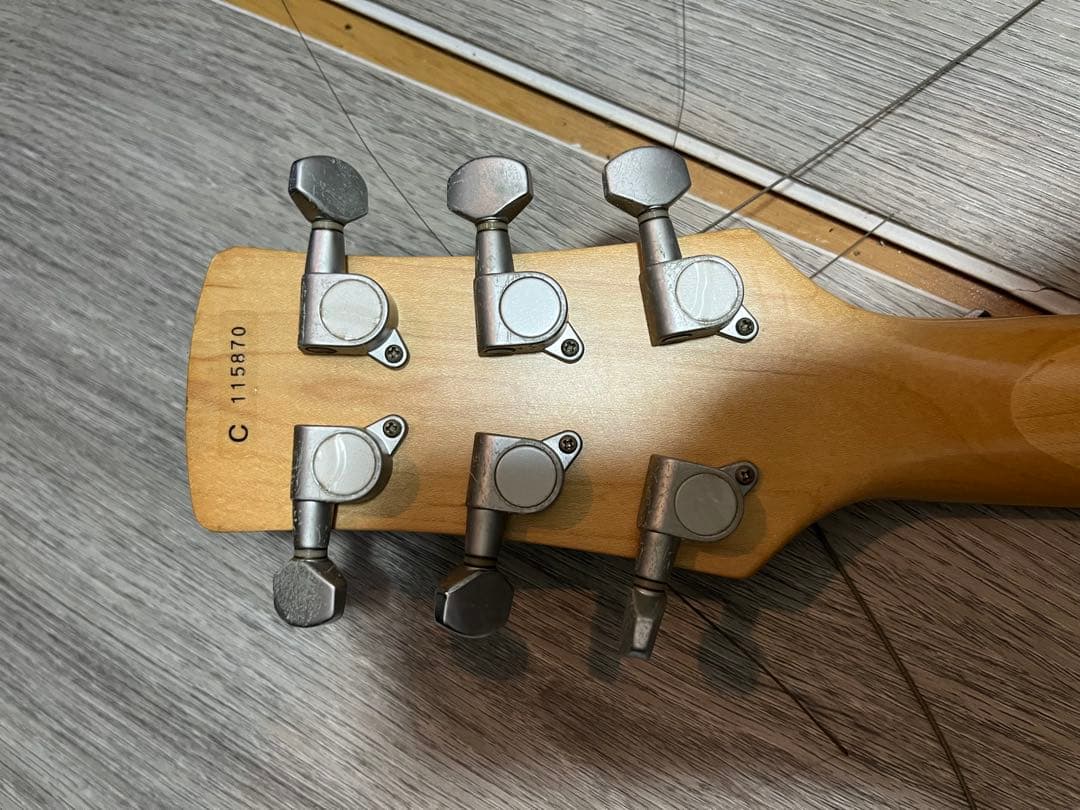 charvel シャーベル　refinement エレキギター