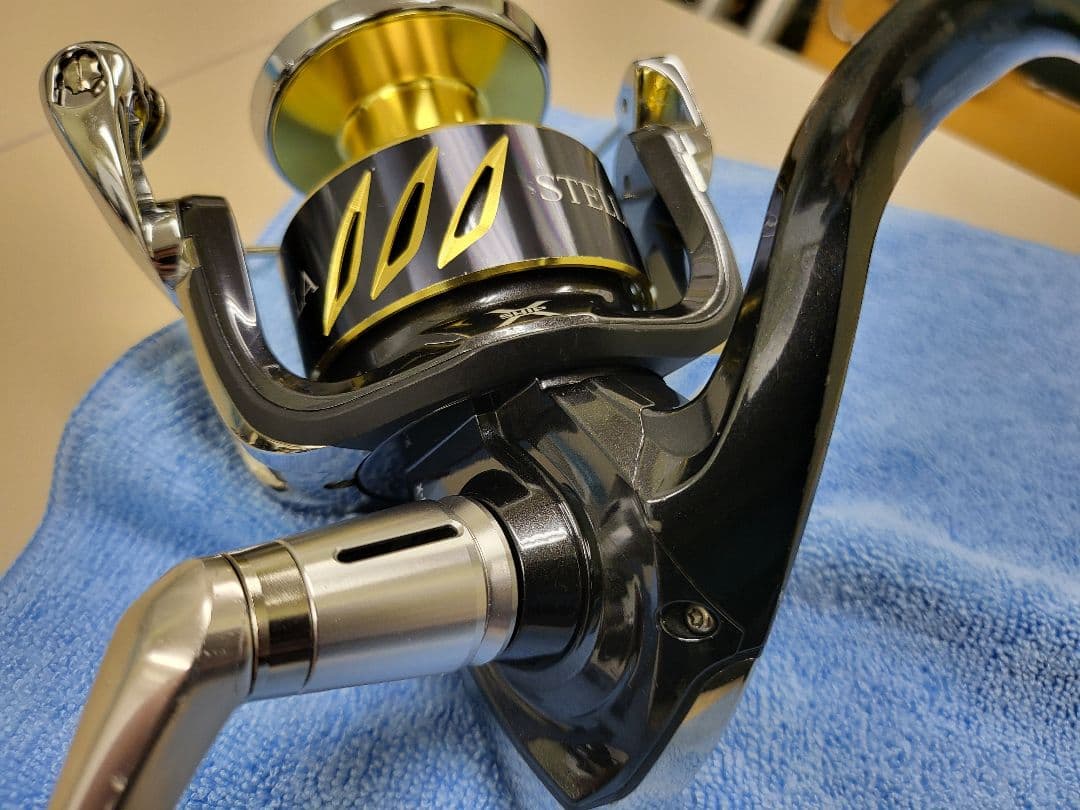 シマノ 13ステラSW 8000HG(箱無し) リブレ PEライン2種類付き