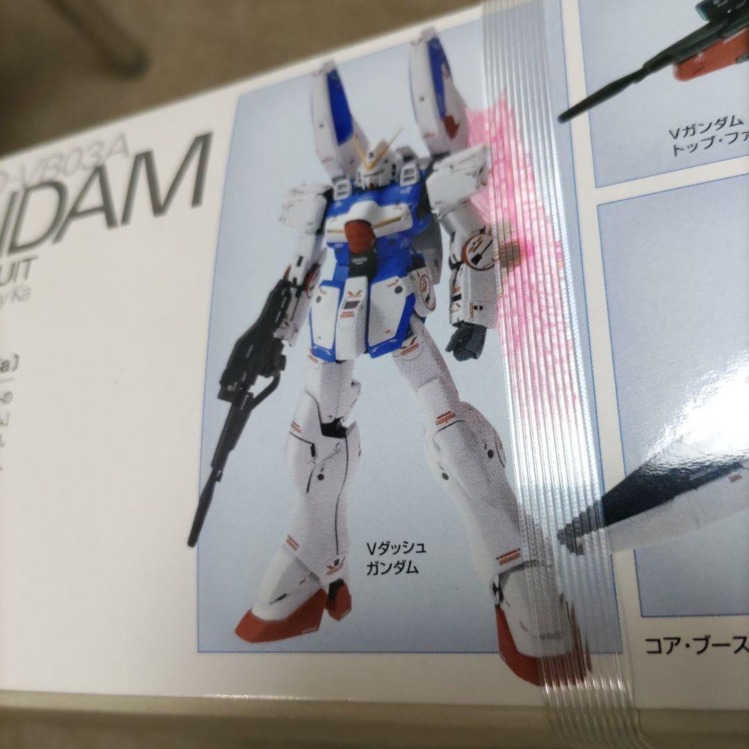 c*e様 1／100 MG VダッシュガンダムVER．KA　バンダイ