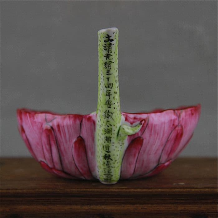 大清光緒蓮花粉彩記念秋操杯 茶掻 きコレクション 工芸品 美術品 置物