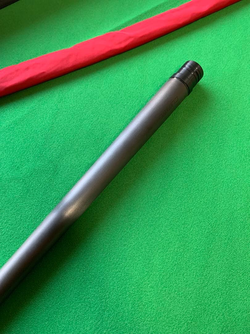 ほぼ新品　cuetec シナジー wavy 12.5 ビリヤード