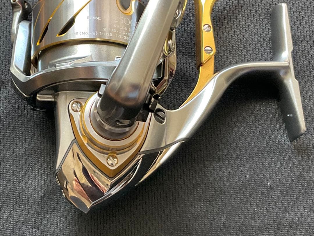 シマノ SHIMANO 15BB-Xテクニウム2500DXG S 【中古品】