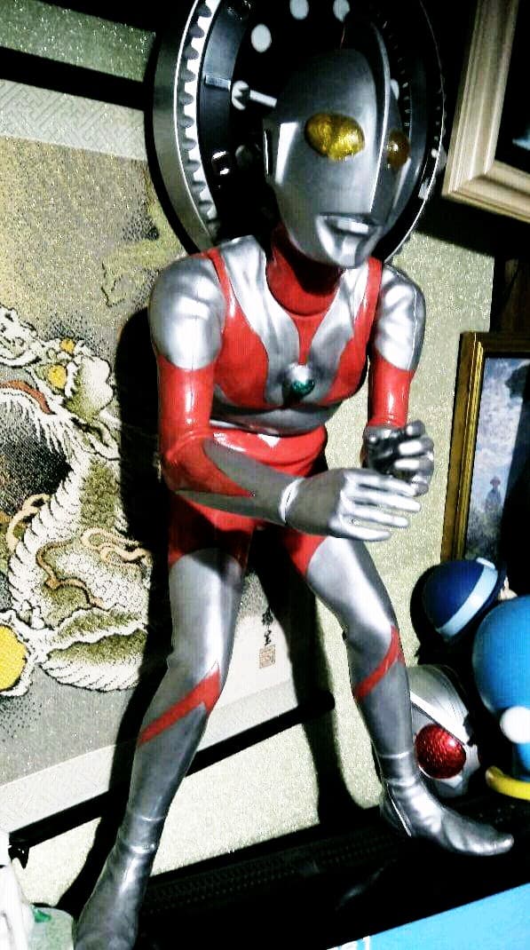ウルトラマン