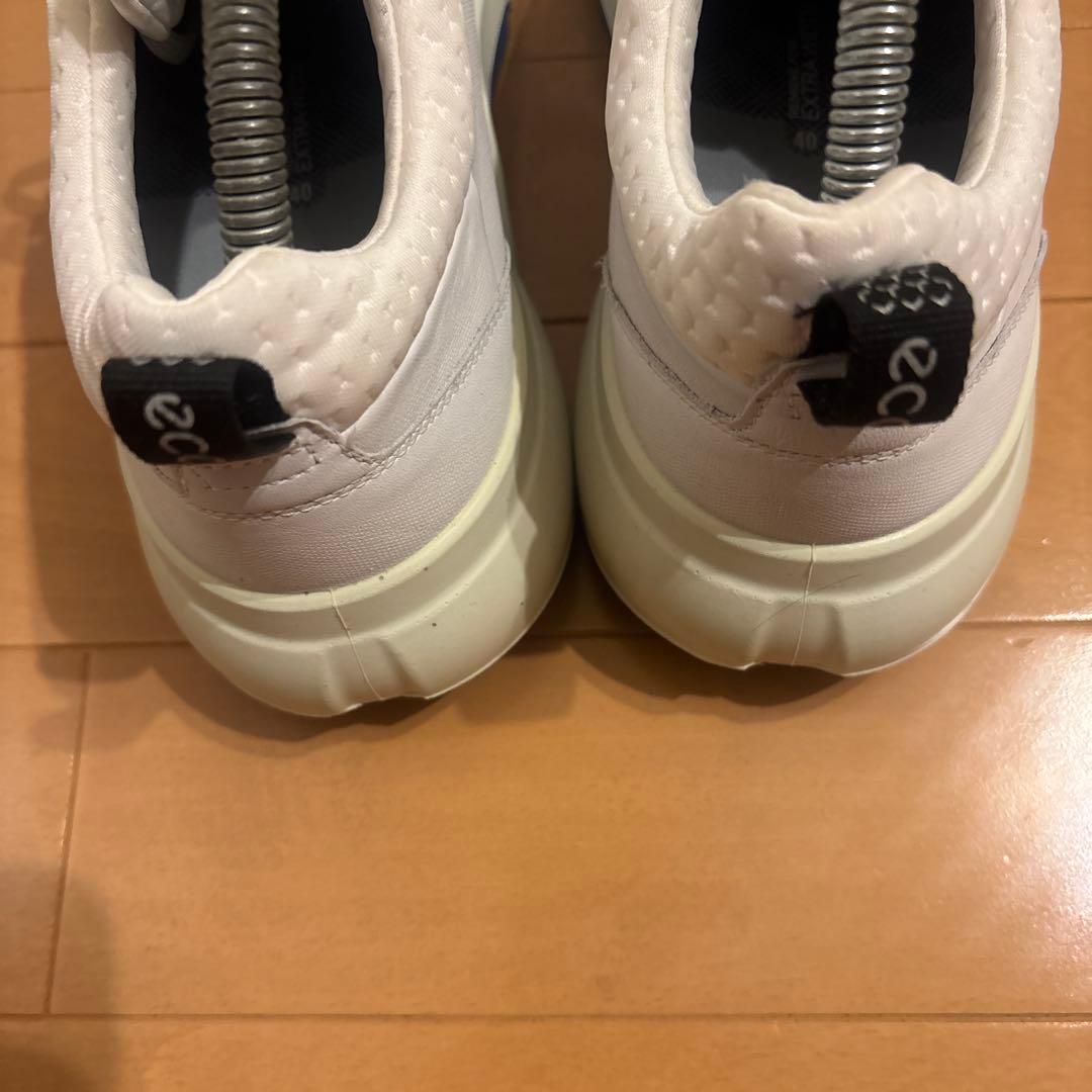 ecco BIOM エコー バイオム ゴルフシューズ スパイクレス ホワイト