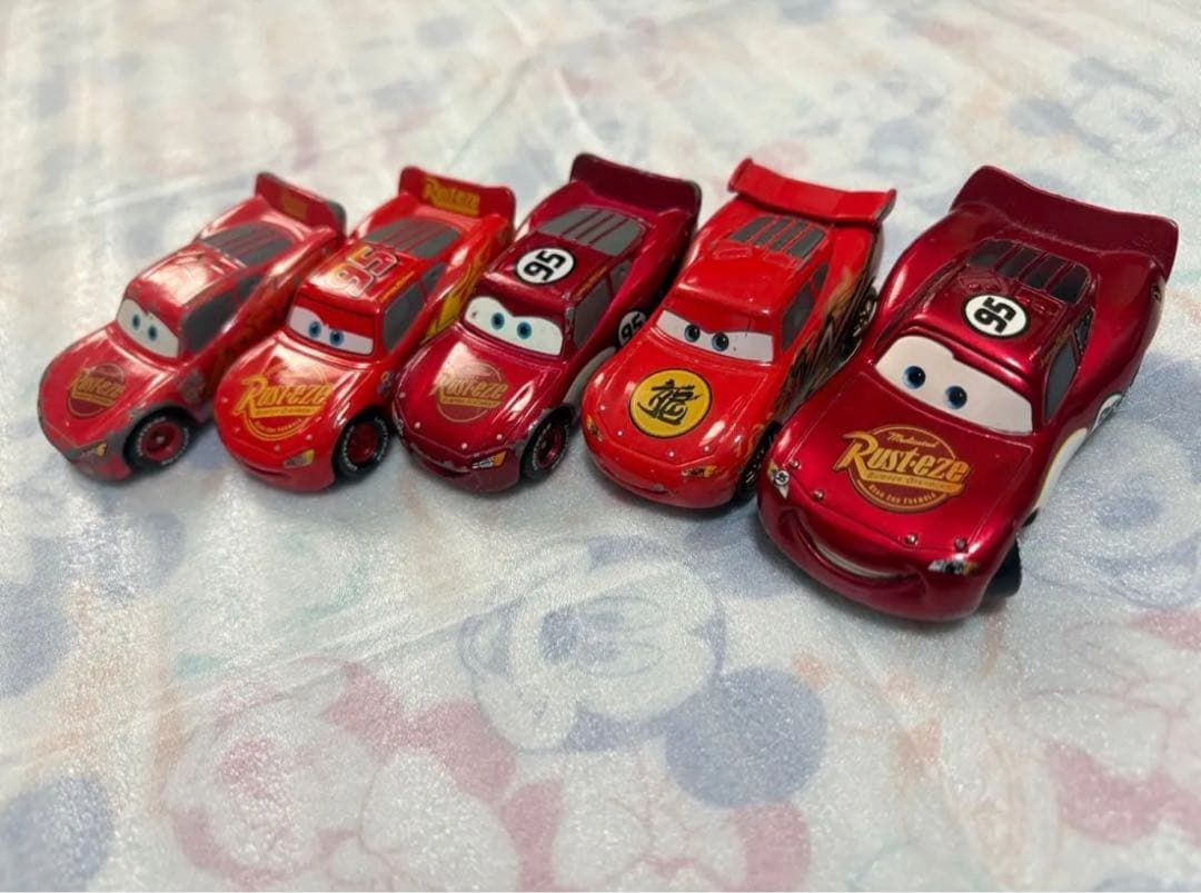 カーズ ミニカー 42台セット