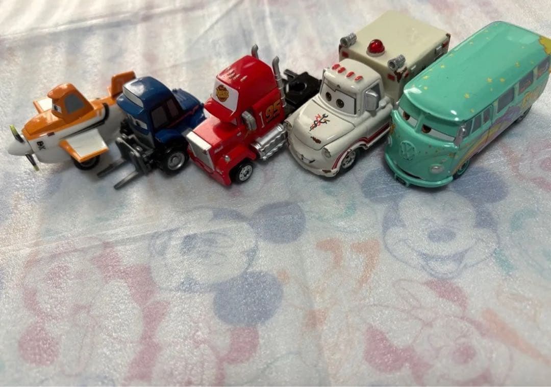 カーズ ミニカー 42台セット