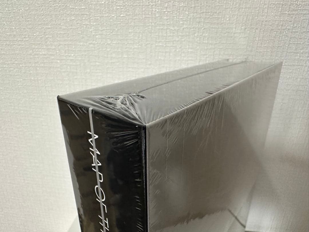 【祝日セール新品未開封】BTS MAP OF THE SOUL ON:E 写真集