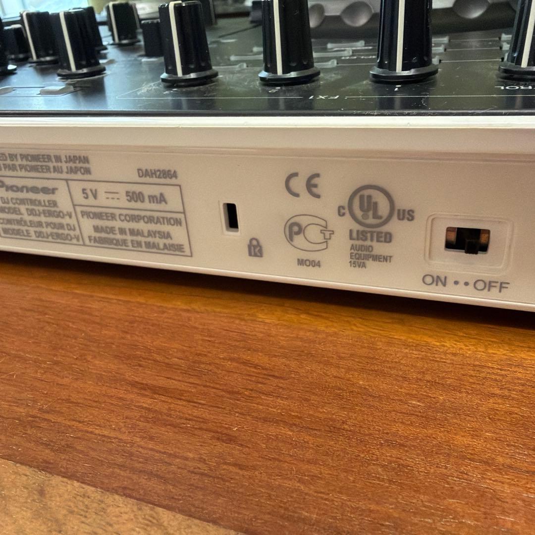 パイオニアDDJ-ERGO DJコントローラー 通電確認済 動作未確認 ケース付