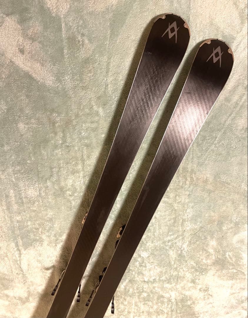 ●Völkl Platinum R 166cm スキー板 ビンディング●