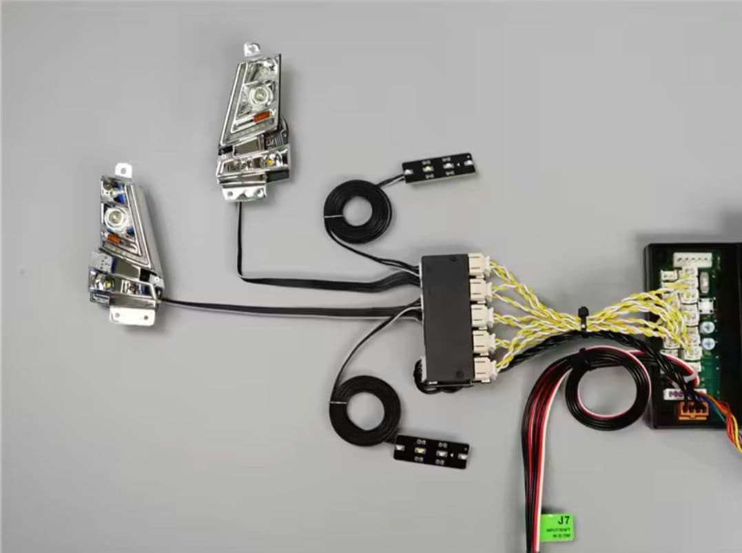 タミヤ スカニア 770S用MFC対応LED シミュレーションヘッドライト
