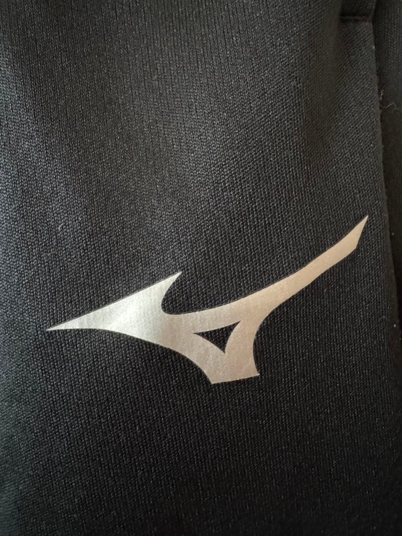 MIZUNO ミズノ　名古屋グランパス　支給品　ブラックエンブレム　ハーフパンツ