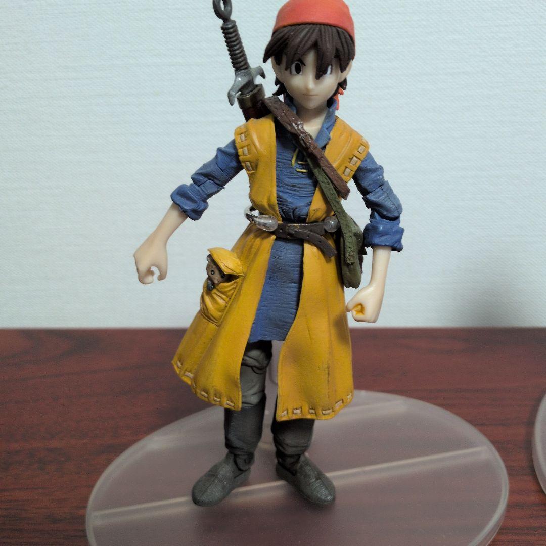 ドラクエ８　主人公　ククール　プレイアーツ