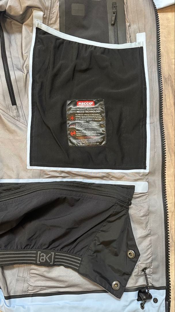 Burton [ak] 3L GORE-TEX Jacket ライトブルーM