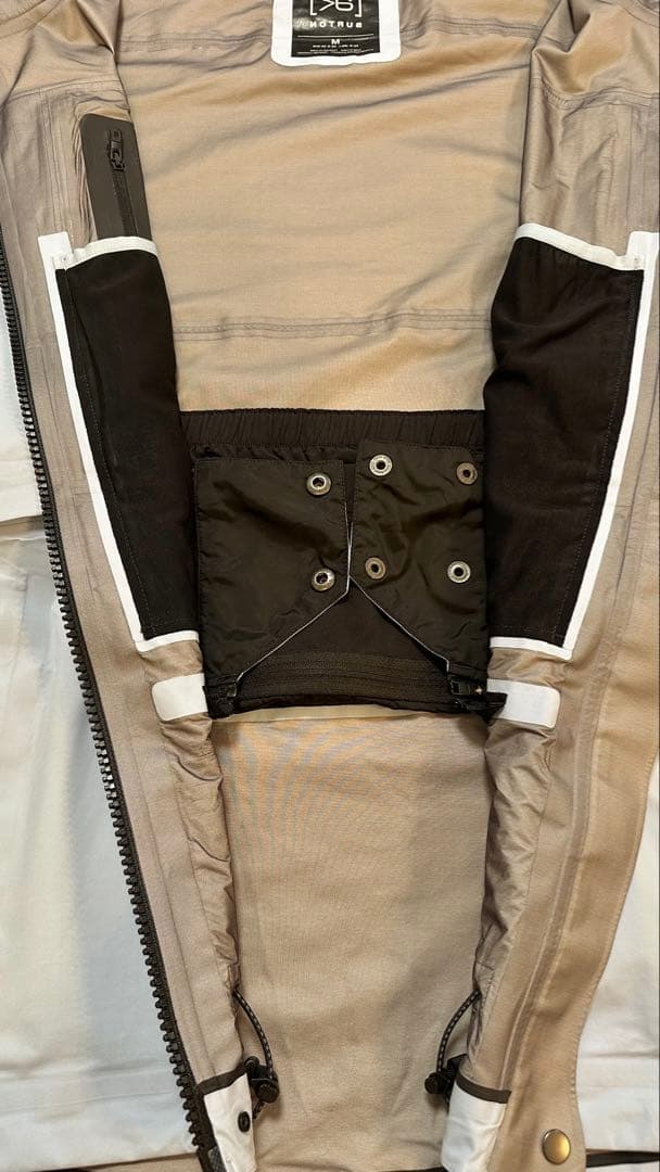Burton [ak] 3L GORE-TEX Jacket ライトブルーM
