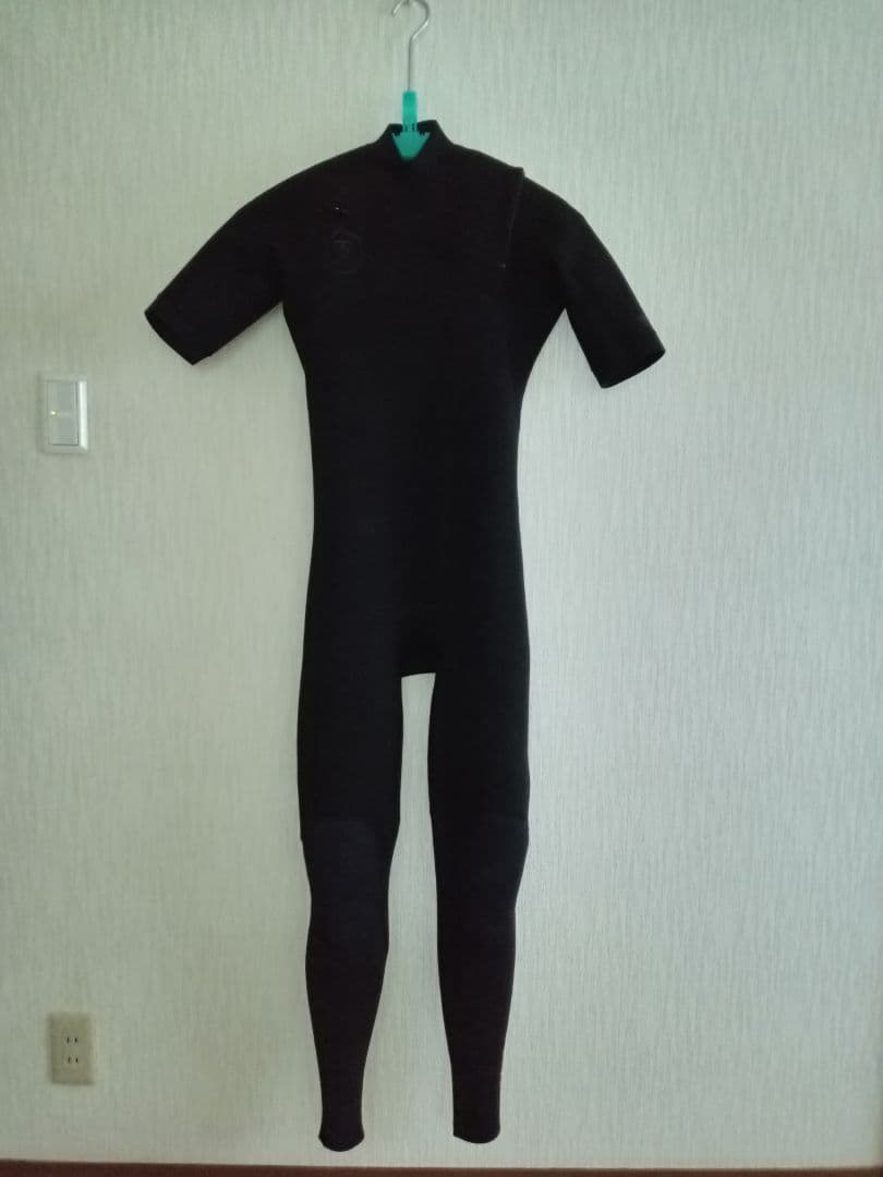 VISSLA シーガル 2/2ミリ 7SEAS Mサイズ チェストジップ