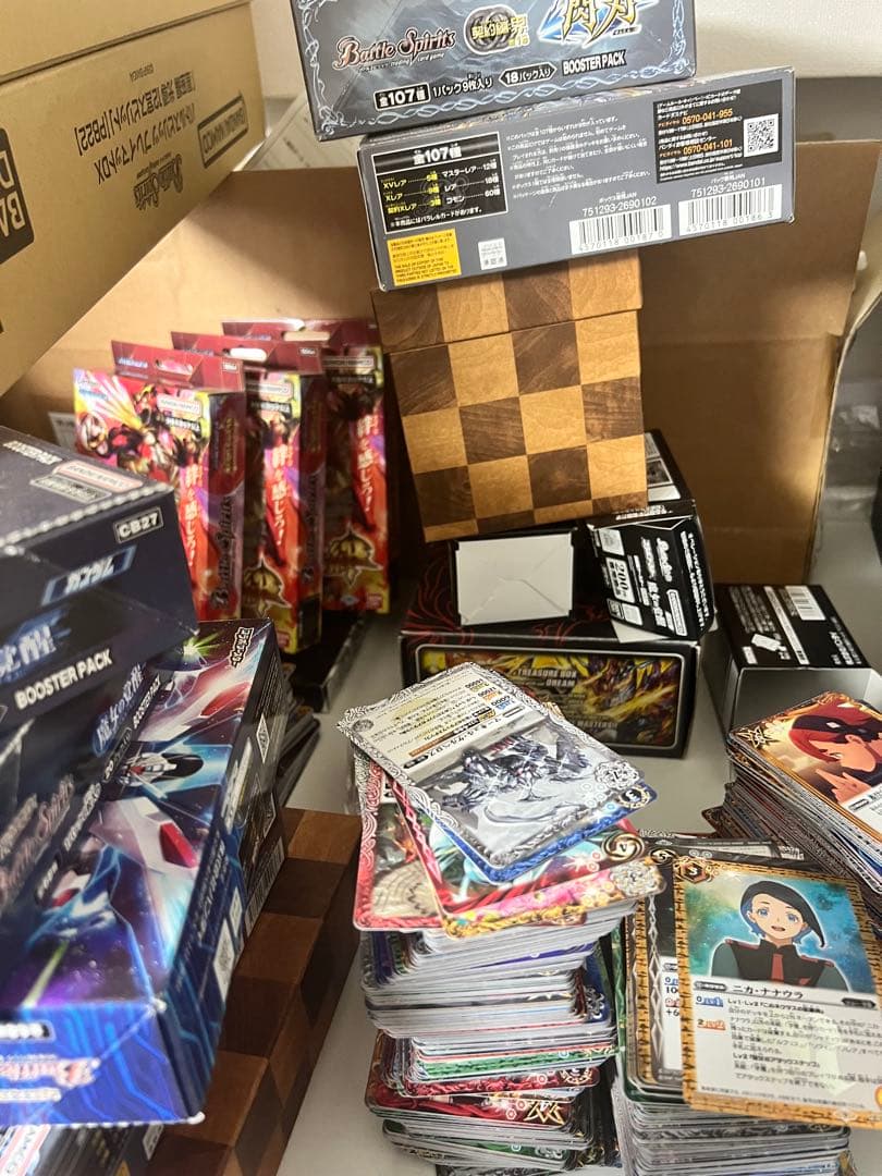 カードゲーム引退品 バトスピ8割ポケカ1割デュエマ1割