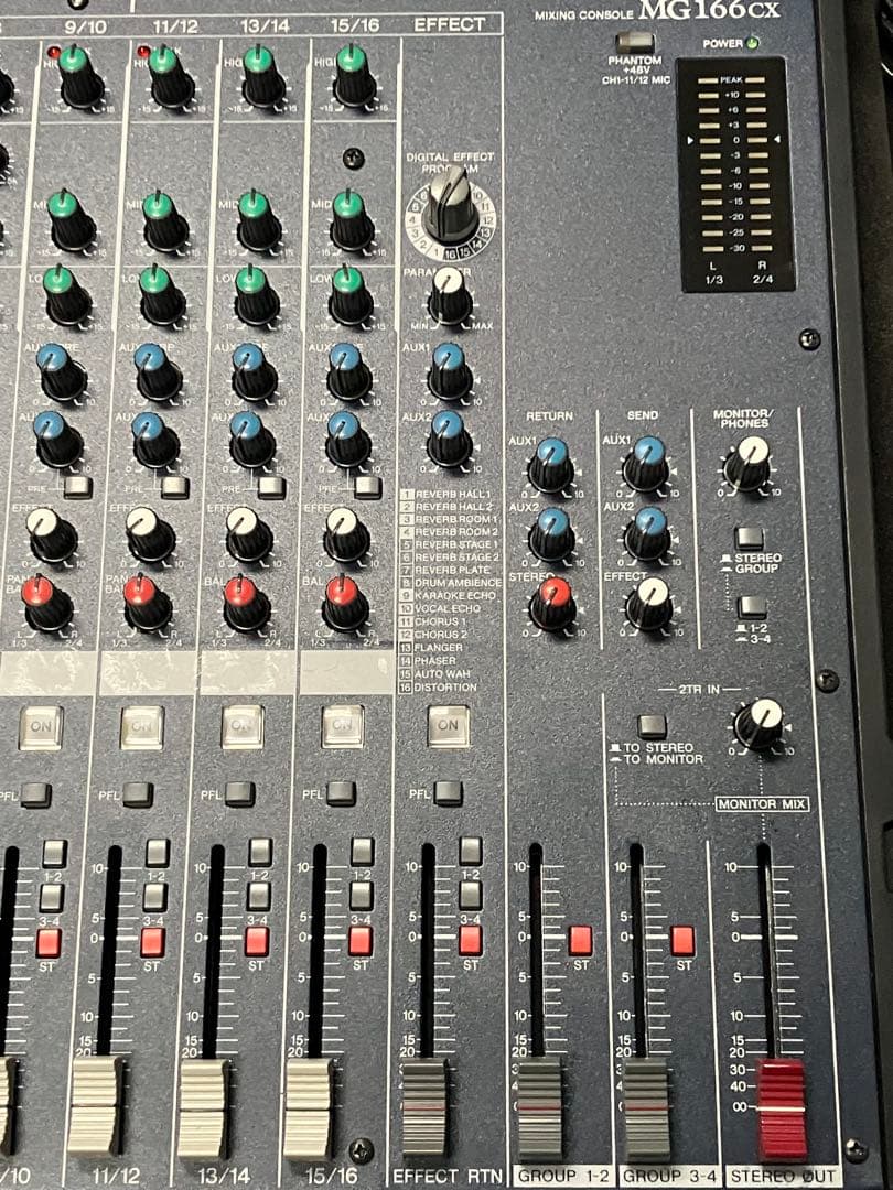 ケース付、美品、YAMAHA MG166CX アナログミキサー 16ch