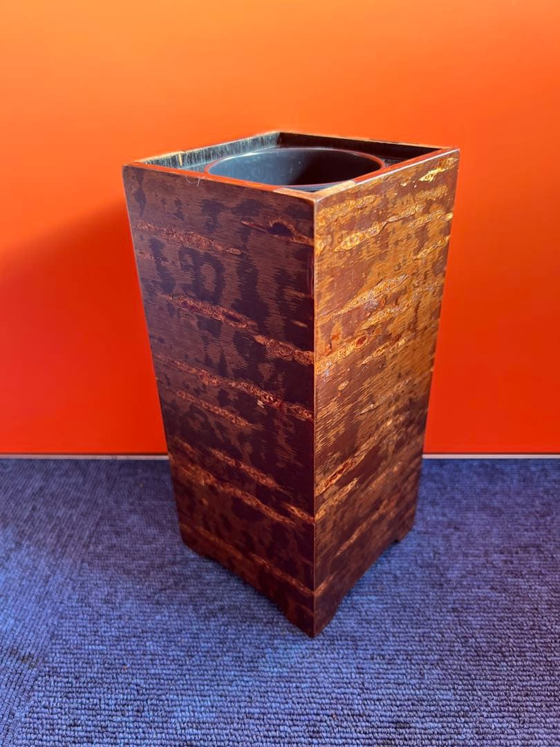 1237 桜皮細工　花瓶　伝統工芸品