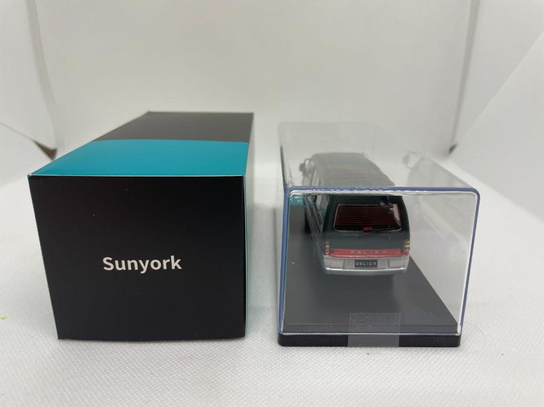405-027 SUNYORK Model 1/43 三菱 デリカ グリーン