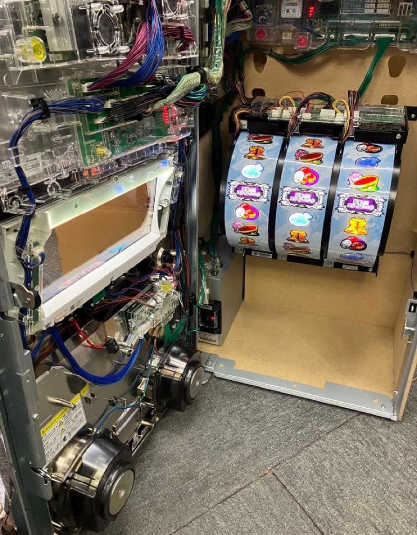 スマスロ実機 パチスロ Ｌ 転生したらスライムだった件 ユニット付⭕️送料無料⭕️