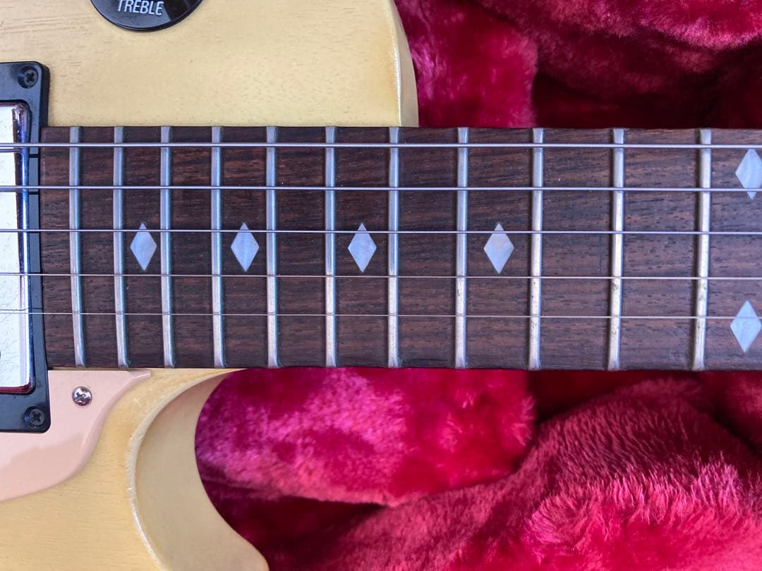 Gibson Les Paul　 VIＸＥN　イエロー　2006年製