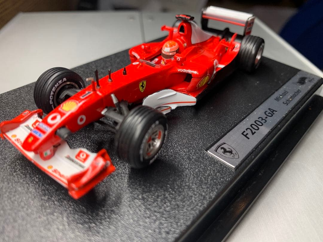 F2002 F2003-GA ミニカーセット