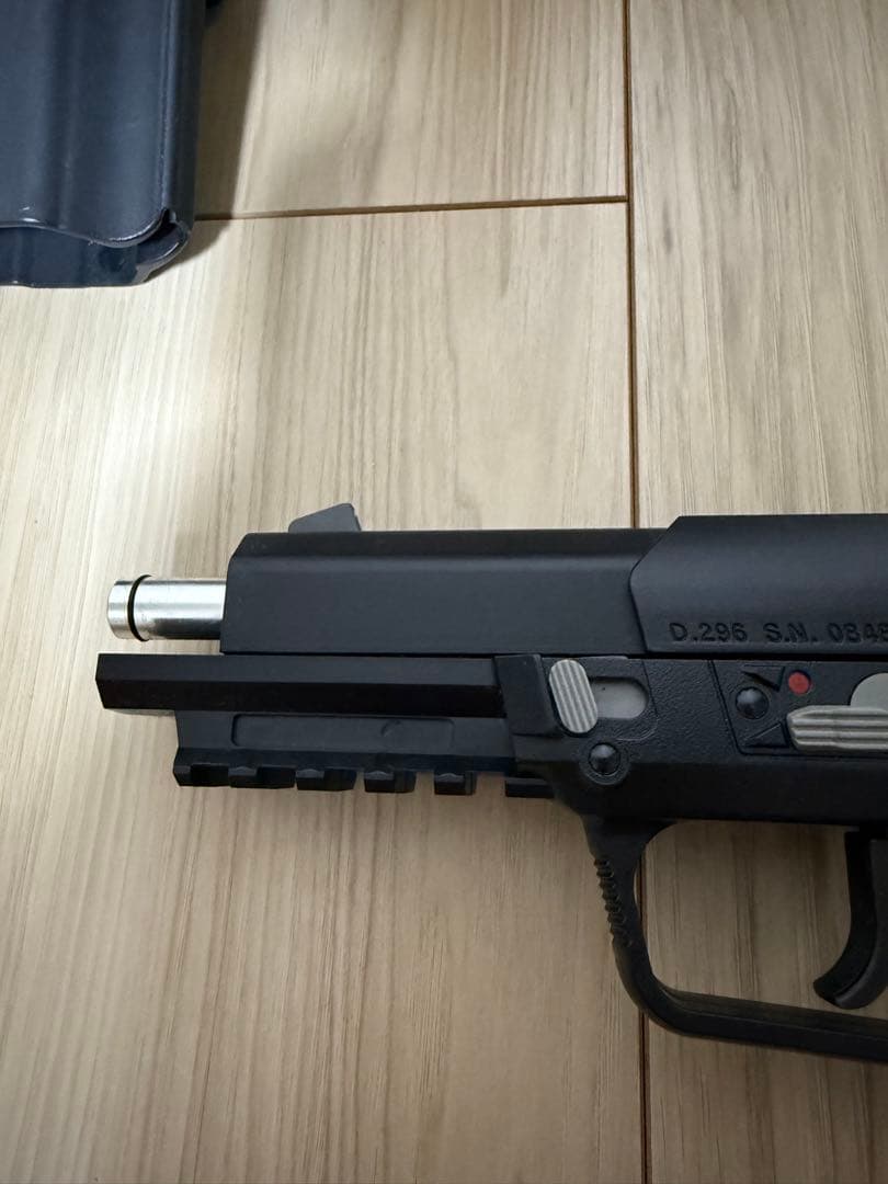 東京マルイ FN5-7 ガスブローバック　セット売り