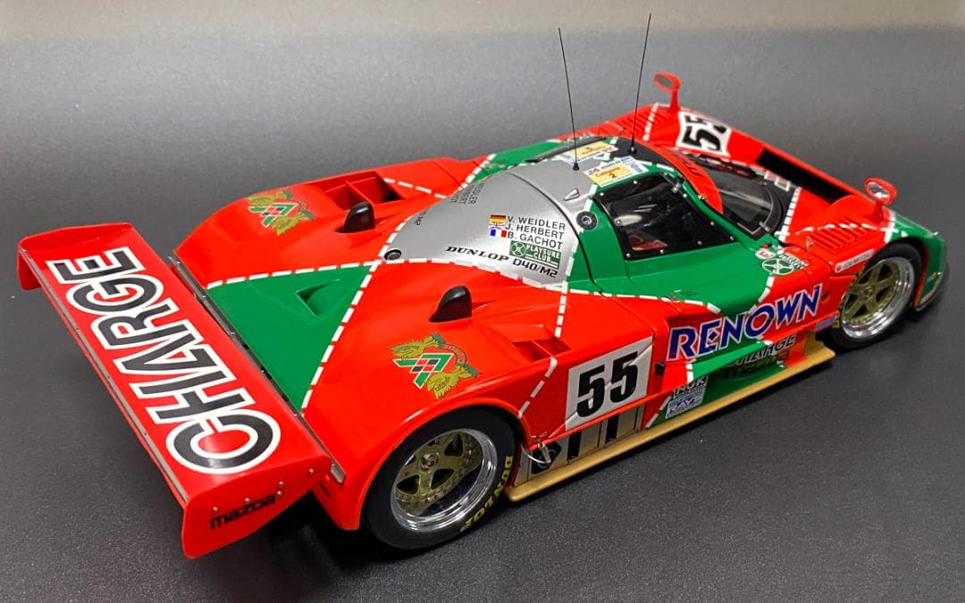 1/18　オートアート AUTOart　マツダ　787B