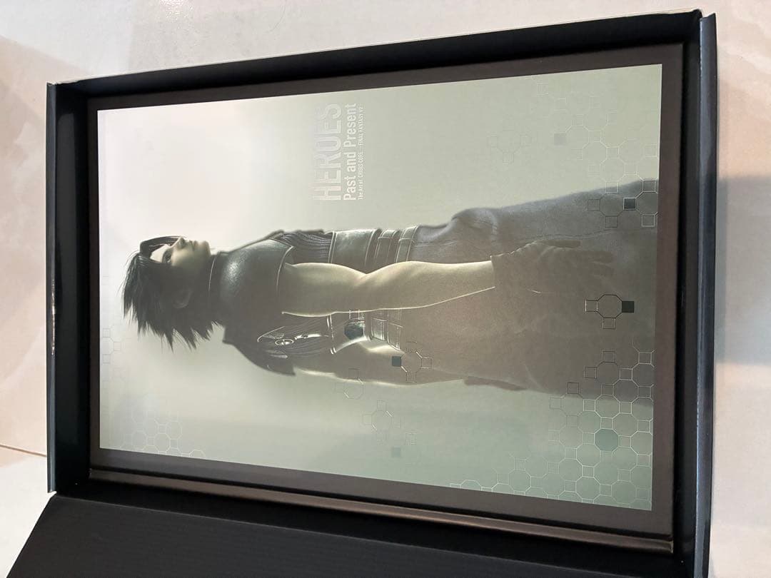 FF7 リユニオン クライシスコア プレイアーツ ザックス ヒーローエディション