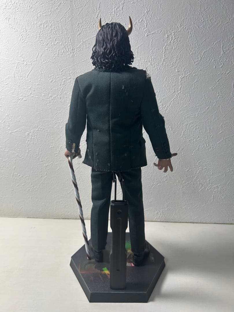 ホットトイズ TMS066 ロキ大統領 President Loki 1/6