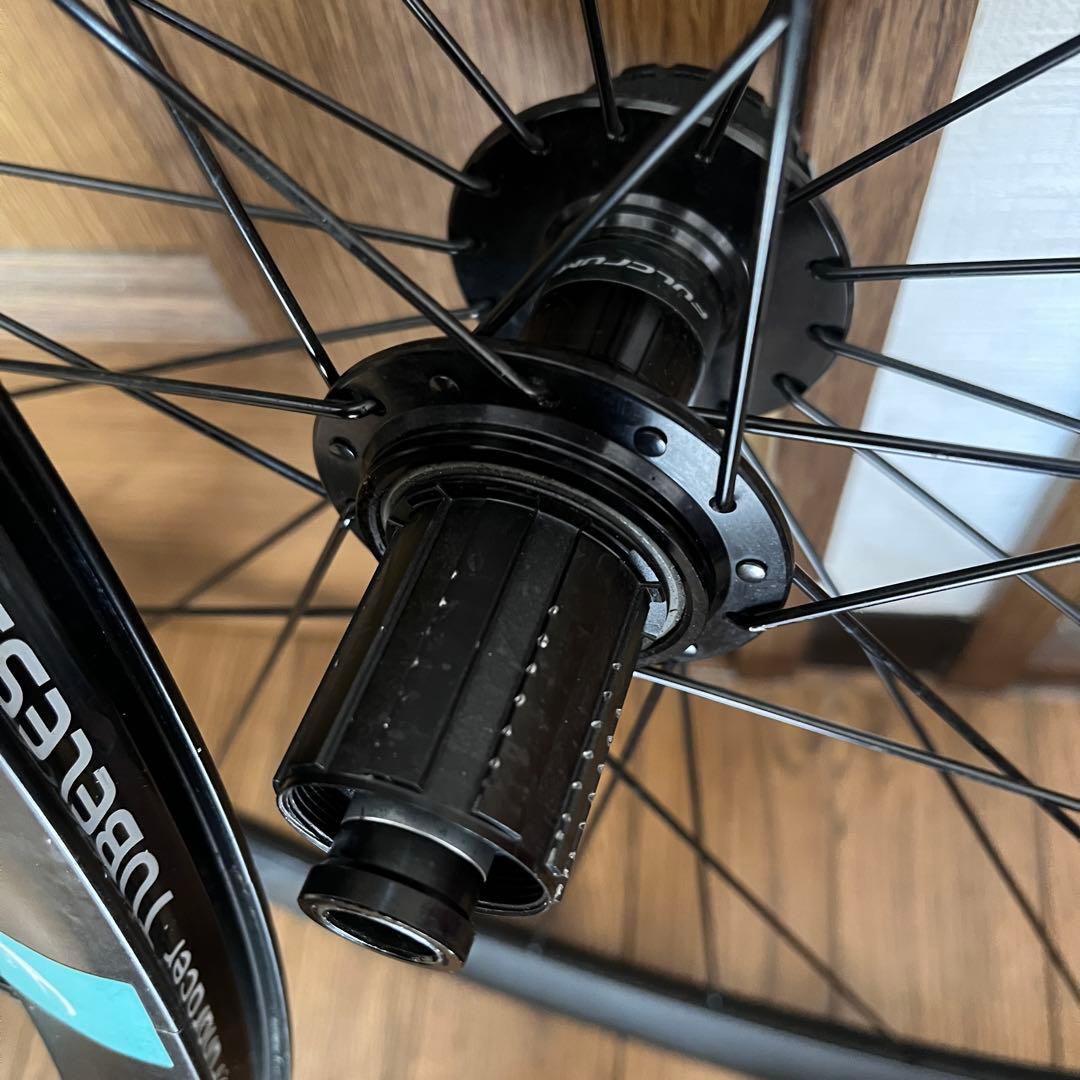 FULCRUM Racing 818DB チェレステ 前後セット チューブレス化