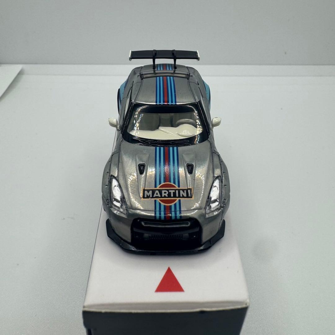 【MINI GT】LB★WORKS GT-R マルティーニカラー仕様 チェイス