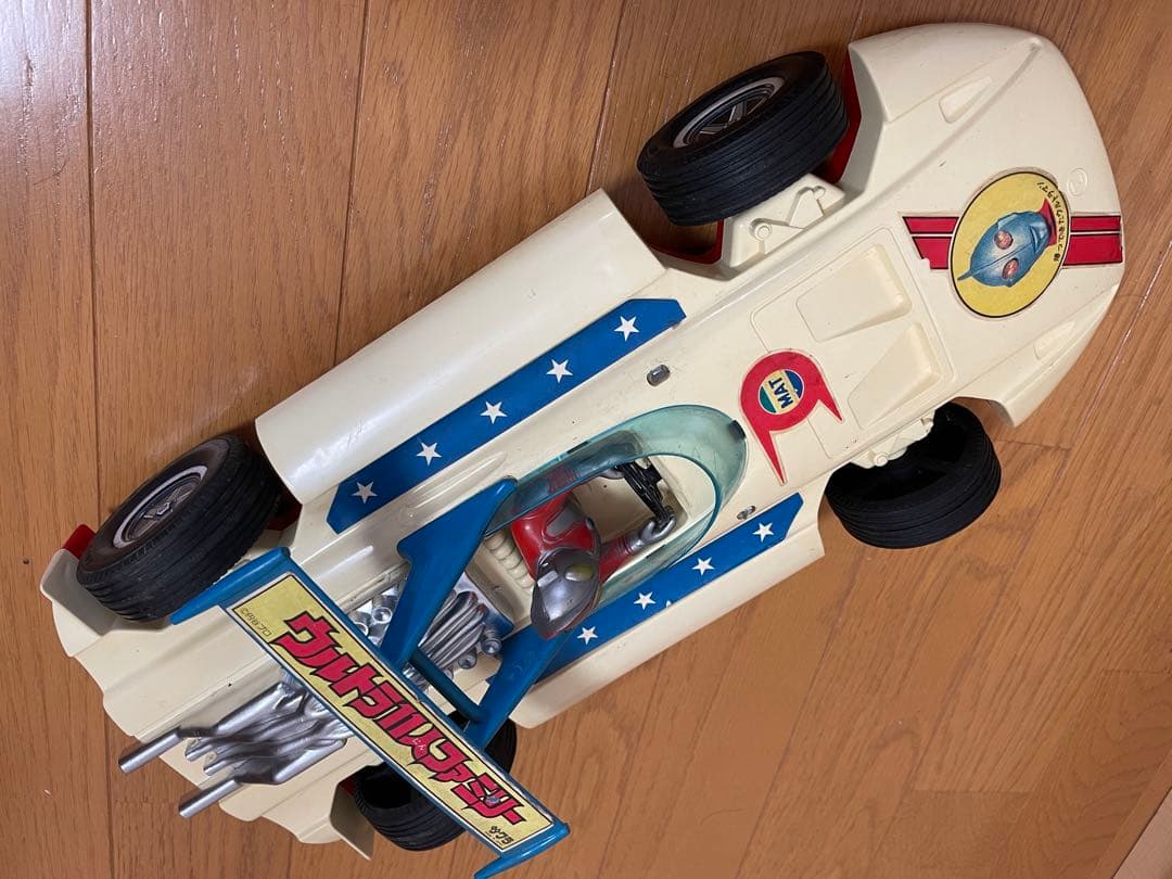 帰ってきたウルトラマン‼️レースカー‼️希少