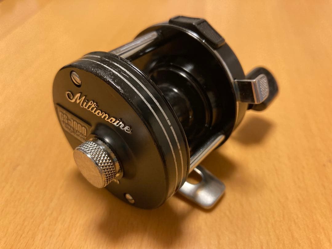 【美品】【送料無料】ダイワ　ミリオネア　ＧＳ　１０００　純正袋付