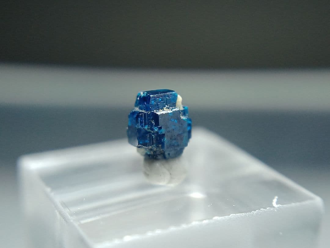希産鉱物　擬ボレオ石　原石　擬ボレアイト　Pseudoboleite　鉱物標本