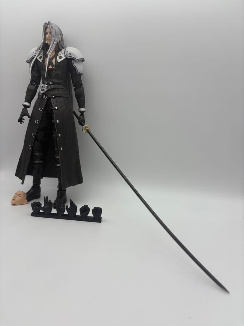 ファイナルファンタジー7リメイク　プレイアーツ改　セフィロス