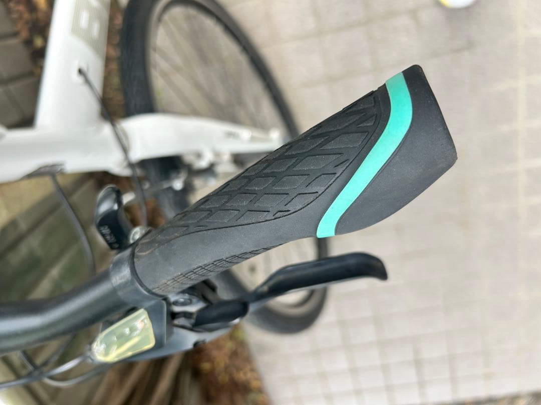 Bianchi C-Sport 1 ホワイト クロスバイク