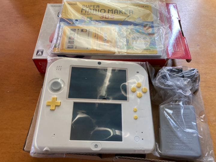 レア　Nintendo 他ゲーム機本体 ニンテンドー2DS スーパーマリオパック