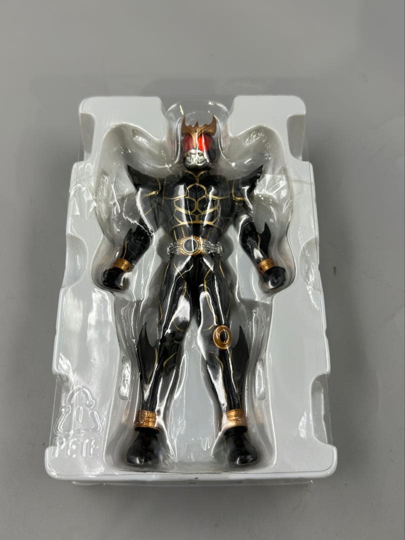 ☆ S.H.Figuarts 仮面ライダークウガ アルティメットフォーム