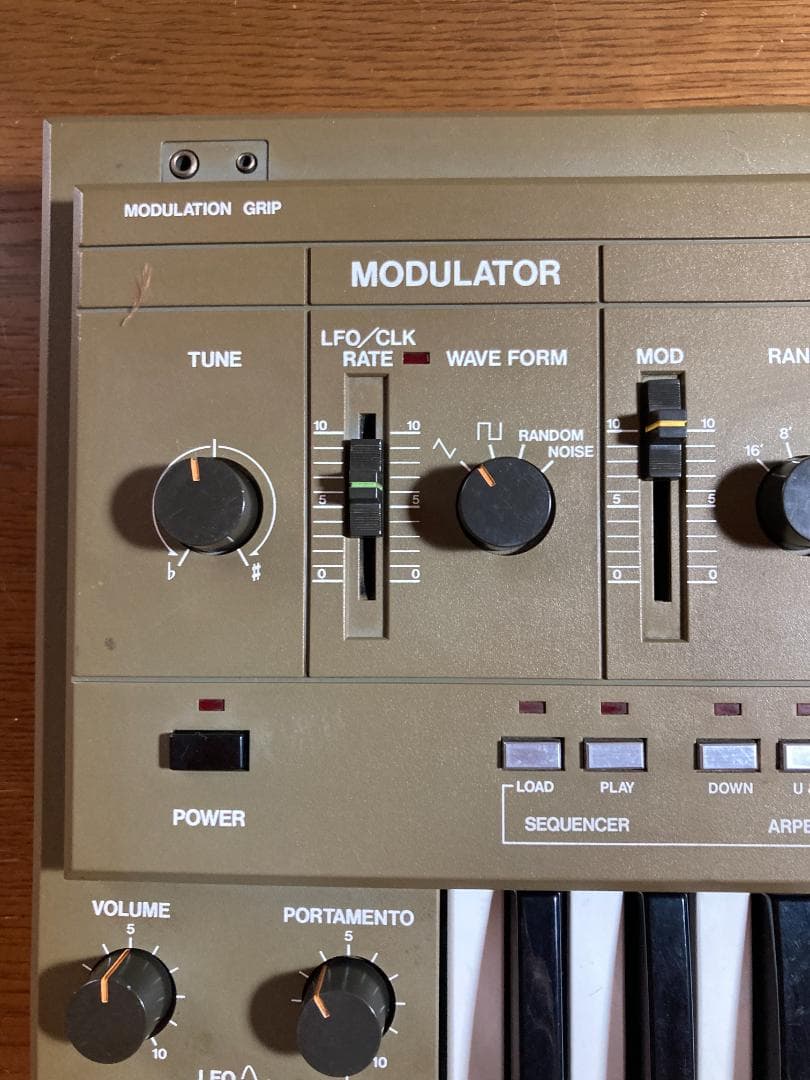 Roland SH-101 アナログシンセサイザー【難あり】