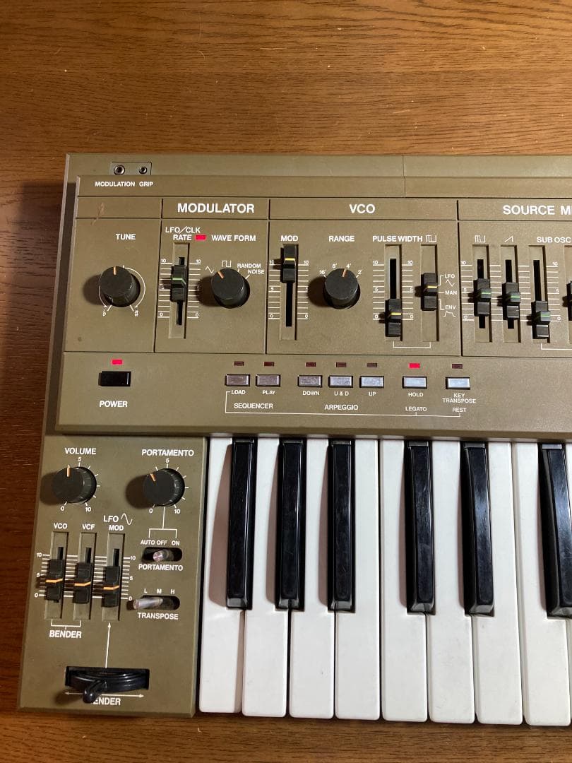 Roland SH-101 アナログシンセサイザー【難あり】