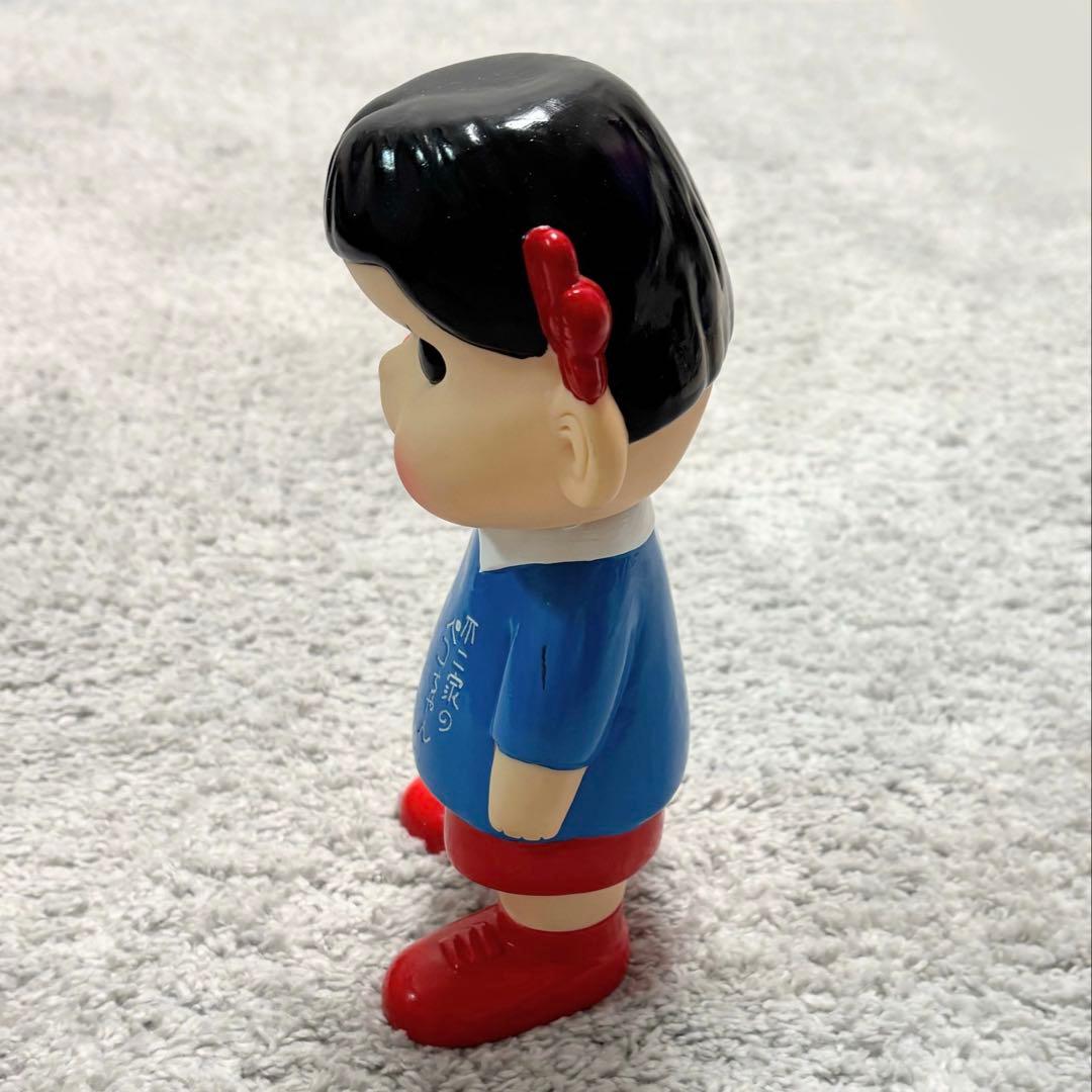 園児服を着た不二家のペコちゃん　レア　稀少