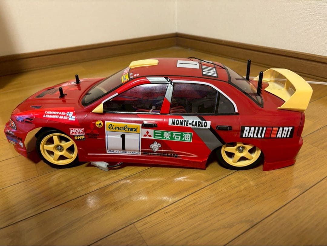 ランサーエボリューション　トミーマキネンモデル　 TAMIYA 電動RC