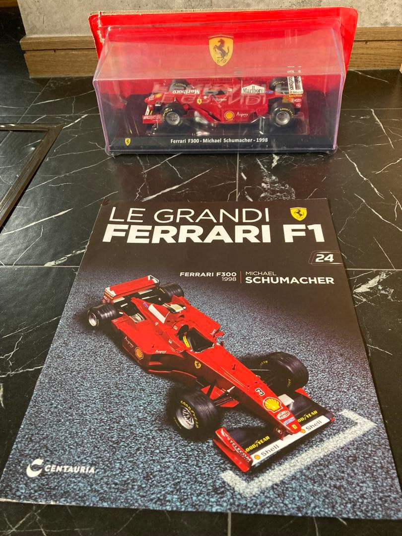 日本未発売　フェラーリF1 ビッグスケールコレクション フェラーリF300